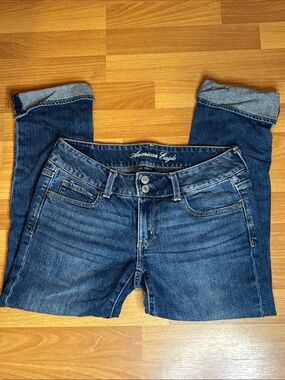 American Eagle Outfitters Women’s Medium Blue Skinny cropped Jeans